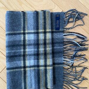 Club Room Gray and Yellow Cashmere Scarf